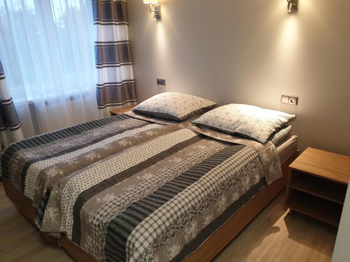 Motel Na Stacji Paliw Ustronie Morskie Esterno foto